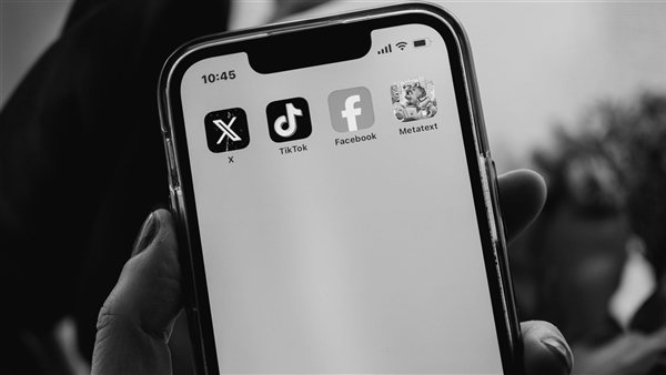 موقع أيام نيوز